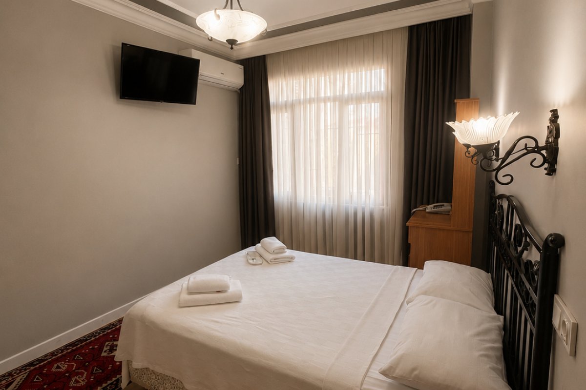 Side Hotel