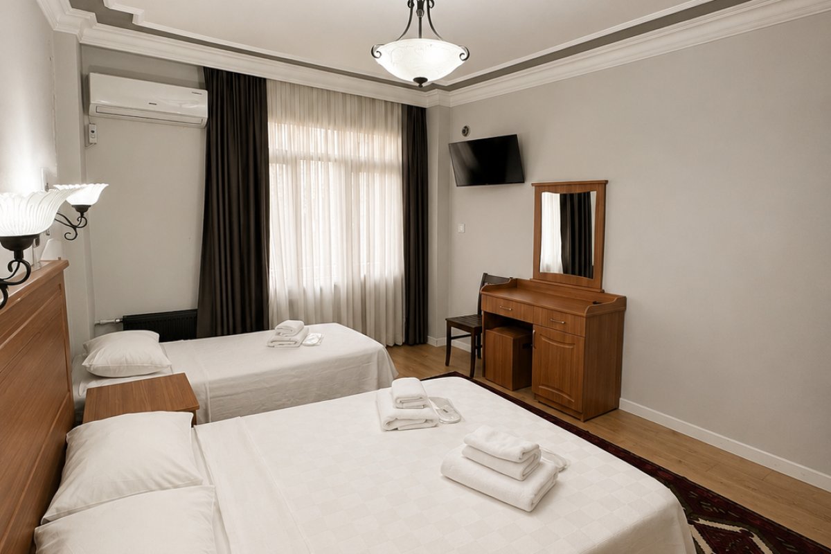 Side Hotel
